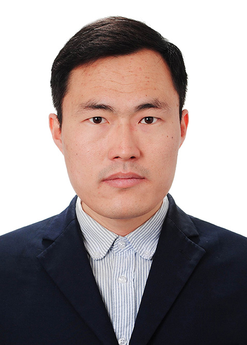 报告人: